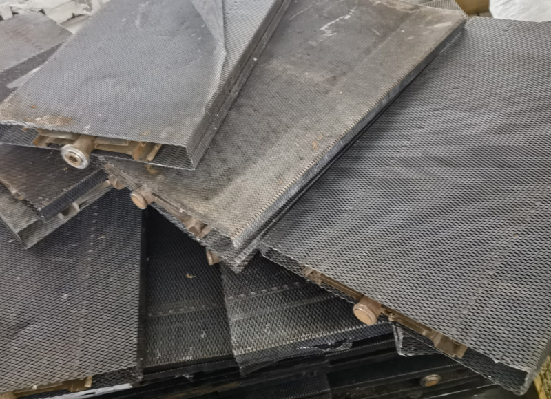 Tái chế phế liệu Titan