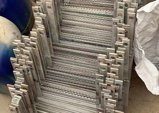 Tái chế lưới bạch kim